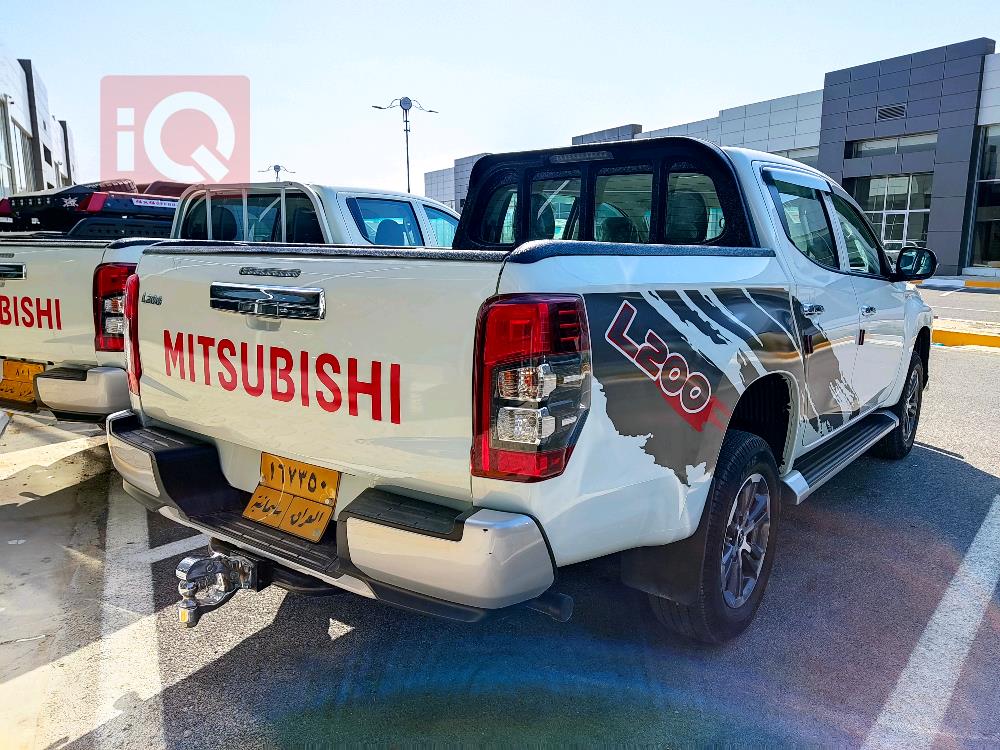 Mitsubishi L200